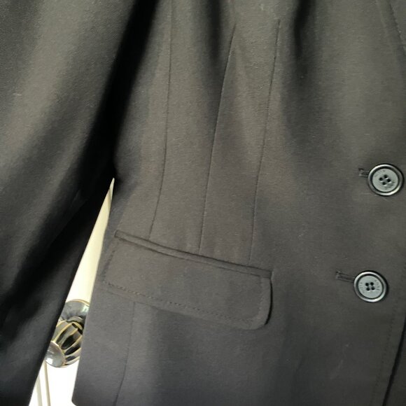 Anne Klein 2 pc Black Suit - Picture 12 of 15